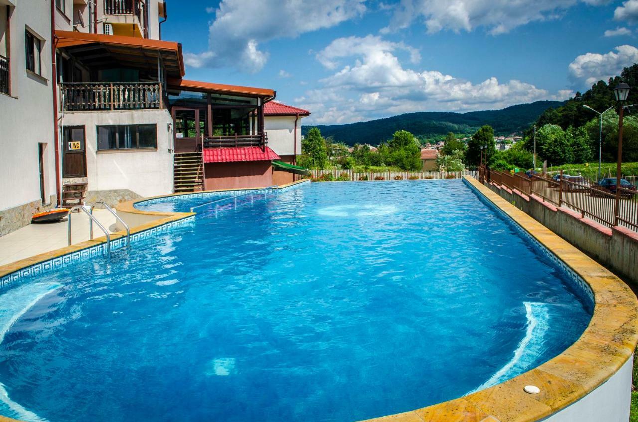 Tryavna Lake Hotel & Spa Exterior foto